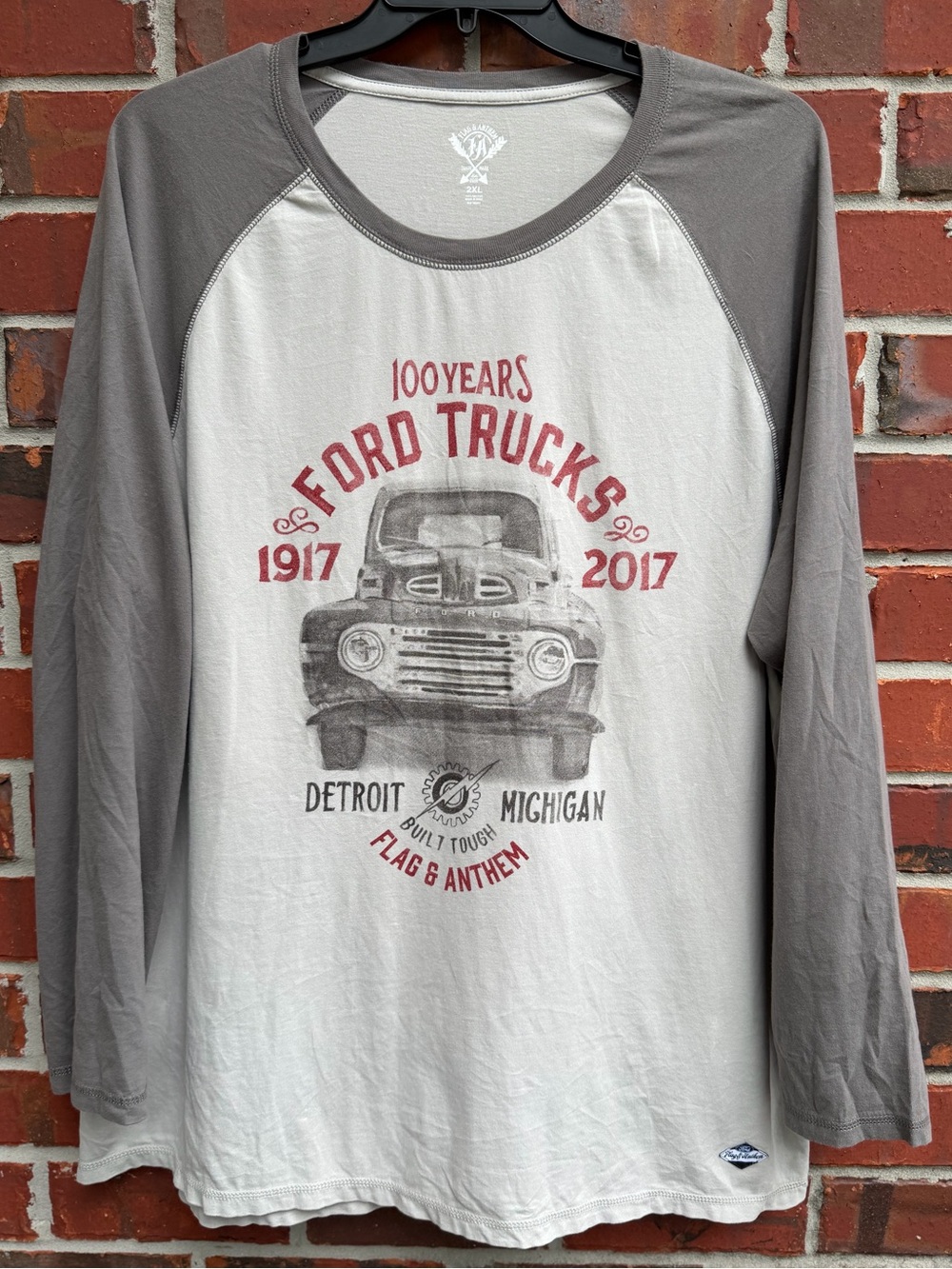 Flag & Anthem Ford Trucks Collaboration 100 Years 2XL Gray/Beige Raglan Tee A2